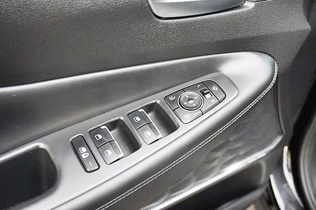 Used 2021 Hyundai Santa Fe Limited AWD/4WD image 28