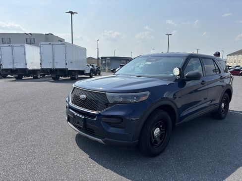 New 2025 Ford Explorer 4WD Police Interceptor image 1