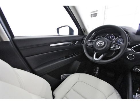 New 2025 MAZDA CX-5 AWD 2.5 S w/ Preferred Package image 8