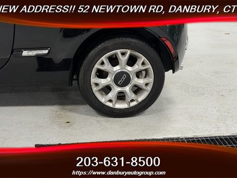 Used 2017 FIAT 500 Lounge FWD image 8