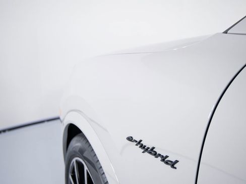 New 2026 Porsche Cayenne S AWD/4WD image 42