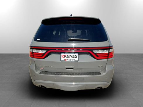 Used 2025 Dodge Durango R/T AWD/4WD image 8