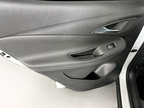 Used 2024 Buick Encore GX Preferred image 25