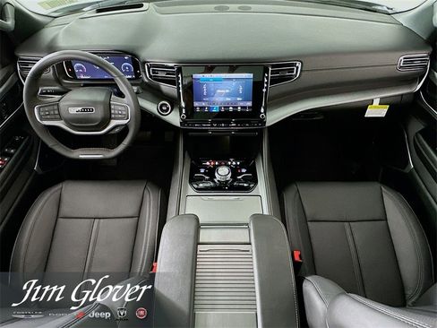 New 2024 Jeep Wagoneer L Series II w/ Convenience Group I image 29