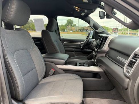 Used 2019 RAM 1500 Big Horn AWD/4WD image 13