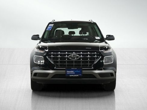 Certified 2023 Hyundai Venue SEL w/ Cargo Package FWD image 8