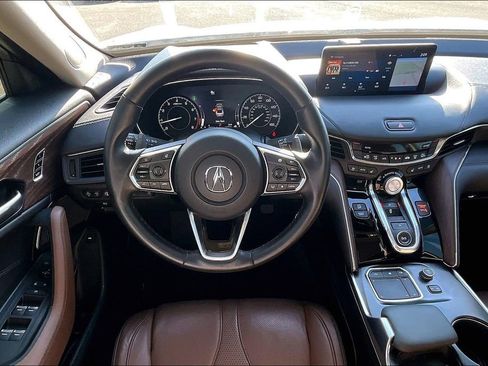 Used 2023 Acura TLX Advance image 8