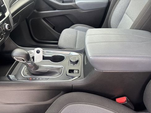 Used 2021 Chevrolet Traverse LT w/ LPO, Cargo Package image 21