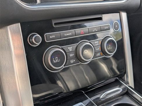 Used 2016 Land Rover Range Rover HSE image 26