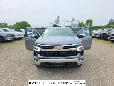 Used 2026 Chevrolet Silverado 1500 LT AWD/4WD image 36
