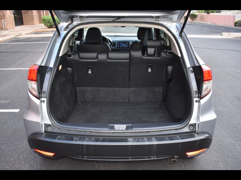 Used 2020 Honda HR-V EX-L image 25