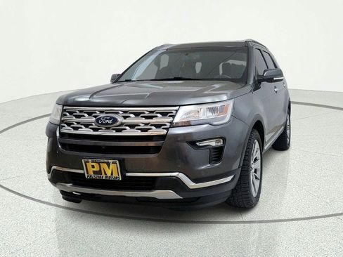 Used 2019 Ford Explorer Limited w/ Class III Trailer Tow Package AWD/4WD image 2