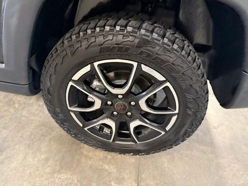 Certified 2025 Jeep Compass Trailhawk AWD/4WD image 28