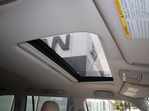 Certified 2024 Nissan Armada Platinum w/ Cargo Package image 39