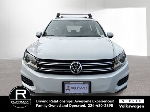 Used 2018 Volkswagen Tiguan Limited AWD/4WD image 3