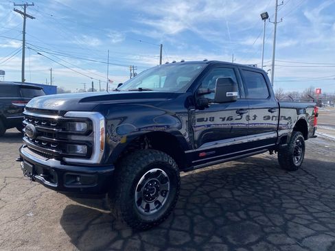 Used 2024 Ford F350 Lariat w/ Lariat Ultimate Package image 8