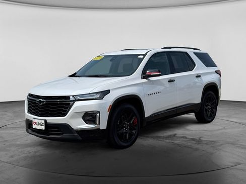 Used 2023 Chevrolet Traverse Premier w/ Redline Edition AWD/4WD image 5