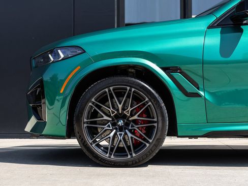 Used 2025 BMW X6 M Competition w/ Executive Package image 11