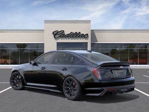 New 2026 Cadillac CT5 V Blackwing w/ Carbon Fiber 2 Package RWD image 4