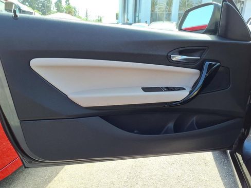 Used 2020 BMW 230i Coupe w/ M Sport Package RWD image 19