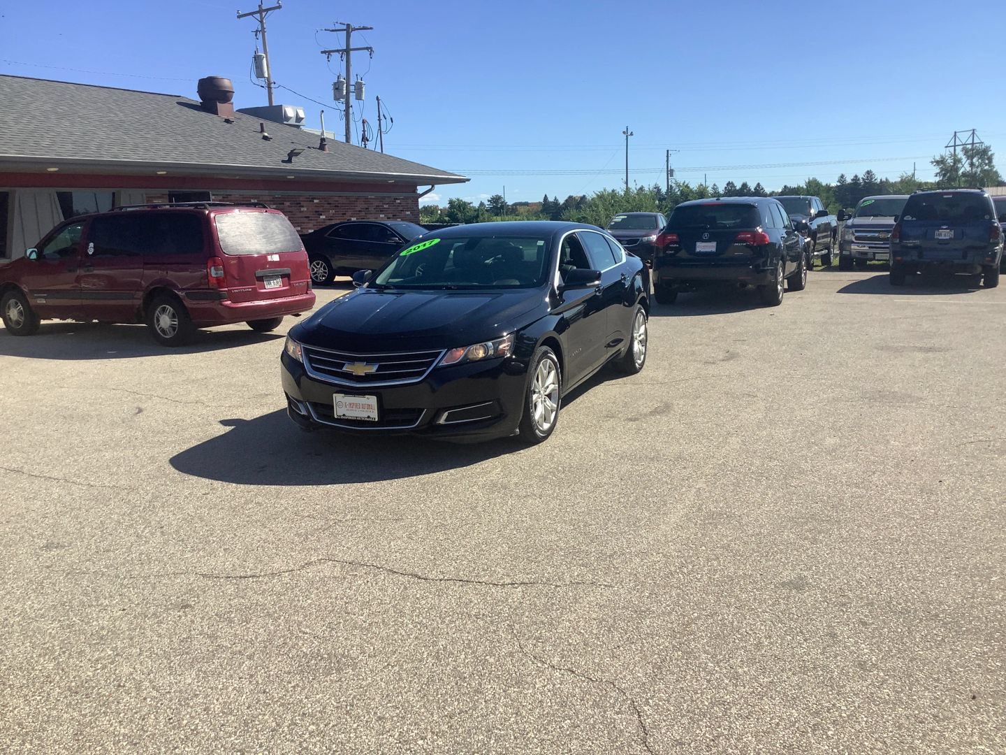 Used 2017 Chevrolet Impala LT FWD image 4