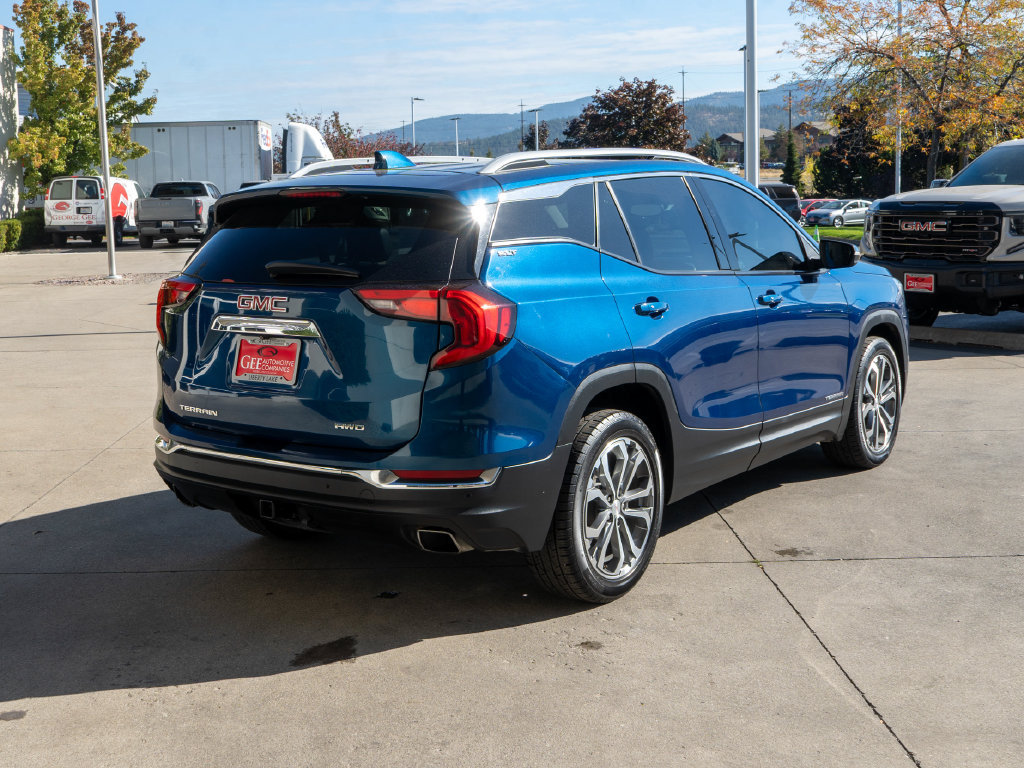 Used 2020 GMC Terrain SLT w/ Preferred Package AWD/4WD image 7