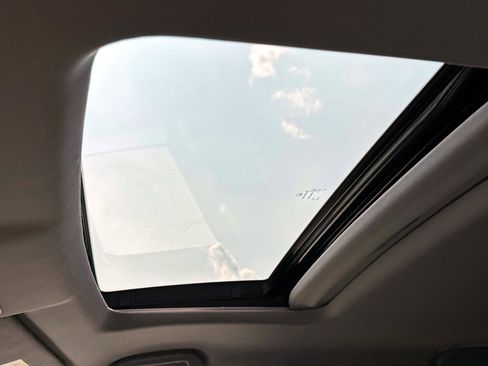 Used 2022 Honda Ridgeline RTL-E image 19