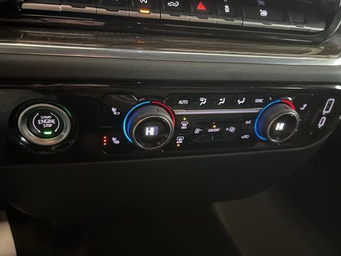 Used 2023 Chevrolet Silverado 1500 LT image 19