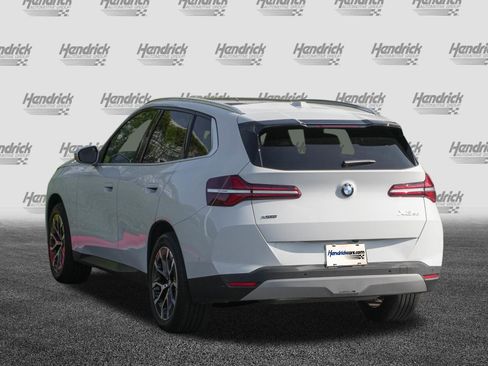 Used 2025 BMW X3 xDrive30i w/ Premium Package AWD/4WD image 7