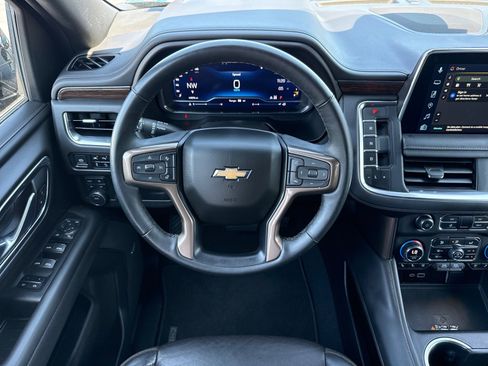 Used 2023 Chevrolet Tahoe High Country w/ Premium Package 2 AWD/4WD image 14