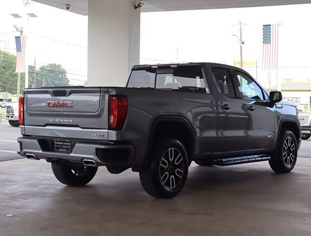 Used 2020 GMC Sierra 1500 AT4 w/ AT4 Premium Package AWD/4WD image 5