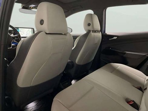 Used 2022 Volkswagen ID.4 Pro S image 30