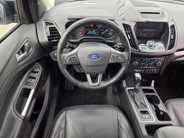 Used 2018 Ford Escape Titanium AWD/4WD image 16