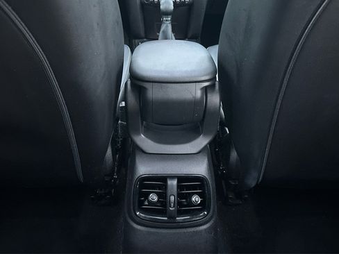 Used 2018 MINI Cooper Countryman image 16