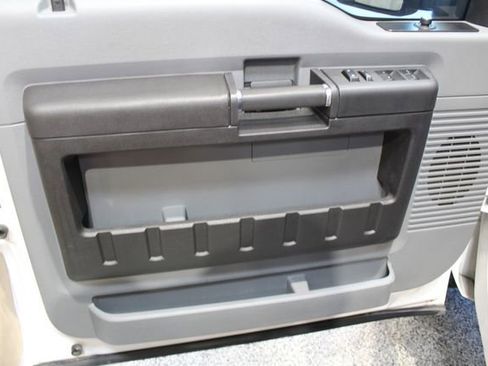 Used 2016 Ford F350 XL w/ Power Equipment Group image 25