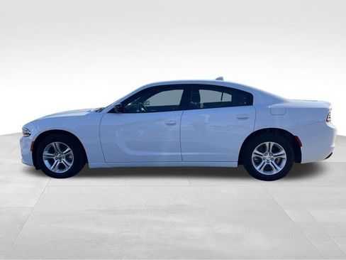 Used 2023 Dodge Charger SXT image 4