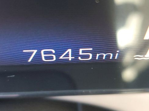 Used 2025 Chevrolet Trax LT image 32