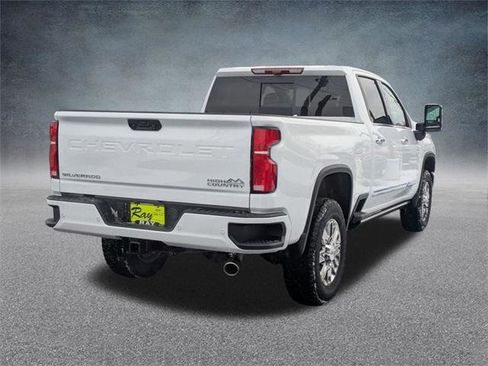 New 2026 Chevrolet Silverado 3500 High Country w/ Technology Package image 4