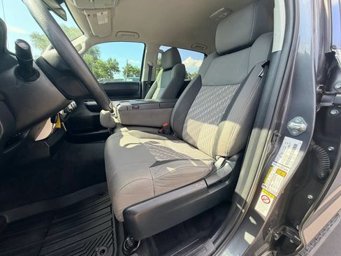 Used 2018 Toyota Tundra SR5 w/ TRD Off Road Package AWD/4WD image 10