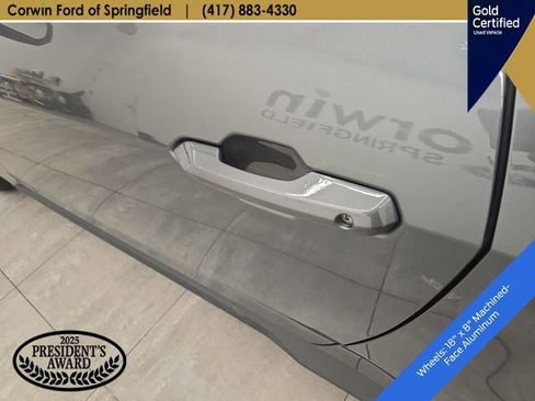 Used 2025 Ford Mustang Premium RWD image 15