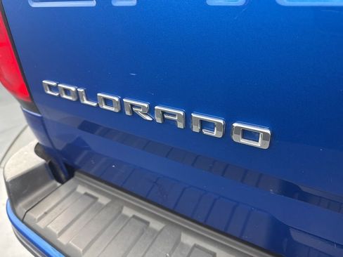 Used 2021 Chevrolet Colorado LT w/ Safety Package image 43