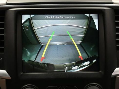 Used 2018 RAM 1500 Big Horn AWD/4WD image 39