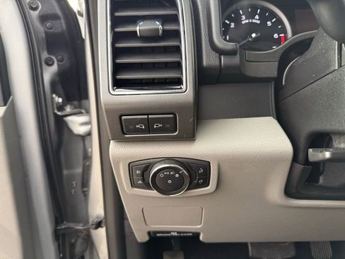 Certified 2021 Ford F250 XLT w/ XLT Premium Package image 21