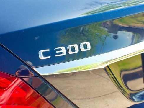 Used 2015 Mercedes-Benz C 300 4MATIC Sedan image 11