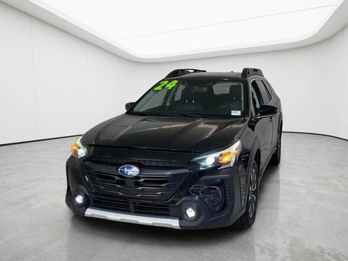Used 2024 Subaru Outback Limited AWD/4WD image 3