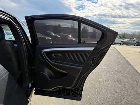 Used 2018 Ford Taurus SEL w/ Equipment Group 201A image 21