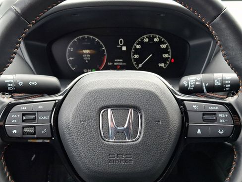 Used 2025 Honda HR-V Sport image 18