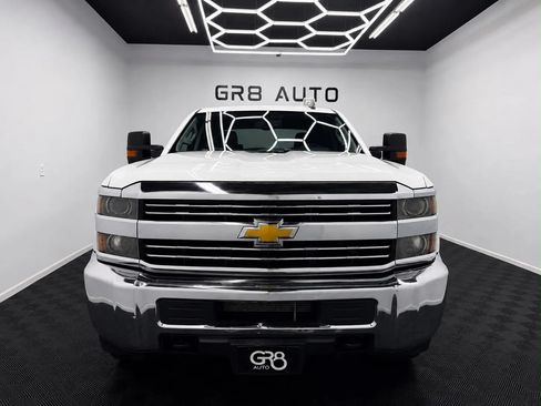 Used 2016 Chevrolet Silverado 3500 LT AWD/4WD image 2