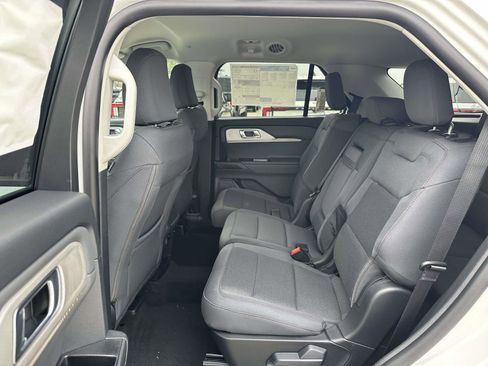 New 2026 Ford Explorer Active image 12