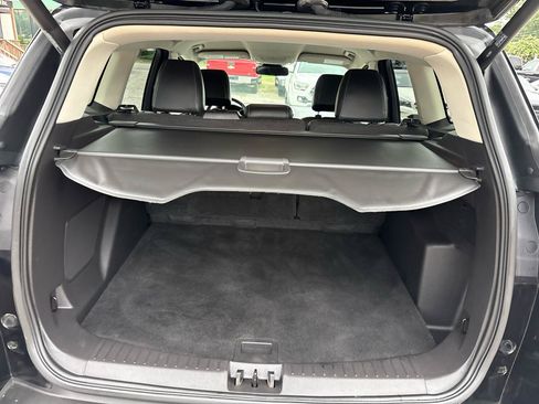 Used 2017 Ford Escape Titanium w/ Equipment Group 301A FWD image 24
